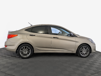 фото Hyundai Solaris I 2013