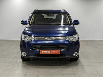 фото Mitsubishi Outlander III 2014