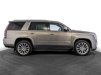 фото Cadillac Escalade IV (GMT K2XL) 2019