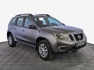 фото Nissan Terrano D10 2015