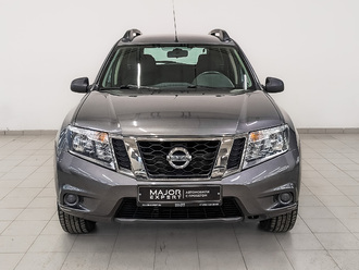 фото Nissan Terrano D10 2015