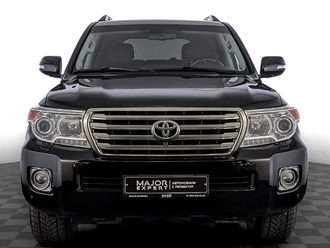 фото Toyota Land Cruiser 200 2013