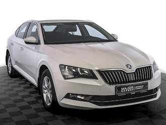 фото Skoda Superb III 2017