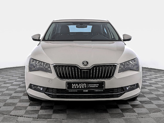 фото Skoda Superb III 2017