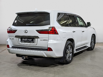 фото Lexus LX III 2018