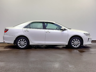 фото Toyota Camry VII 2015