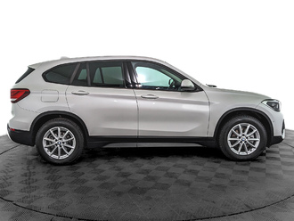 фото BMW X1 (F48) 2020