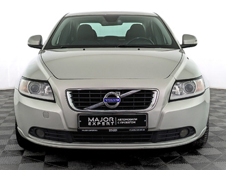 фото Volvo S40 II 2012