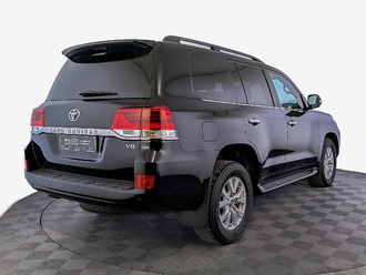 фото Toyota Land Cruiser 200 2018