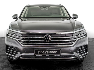 фото Volkswagen Touareg III 2021