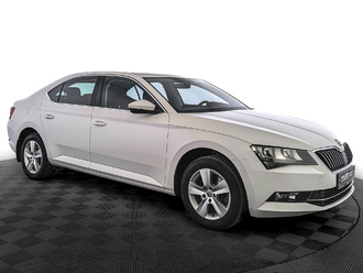 фото Skoda Superb III 2017