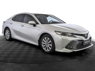 фото Toyota Camry VIII 2019