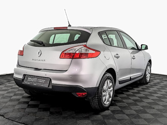 фото Renault Megane III 2015