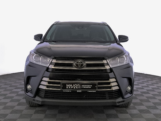 фото Toyota Highlander III 2018