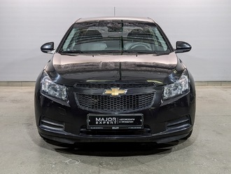 фото Chevrolet Cruze (J300/J305) 2011