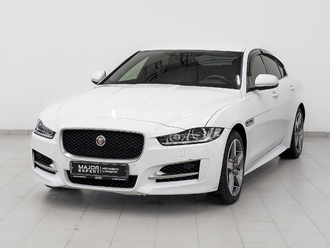 фото Jaguar XE 2019