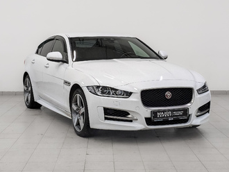 фото Jaguar XE 2019