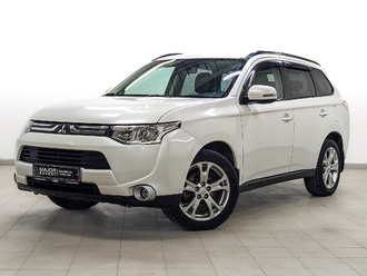 фото Mitsubishi Outlander III 2013