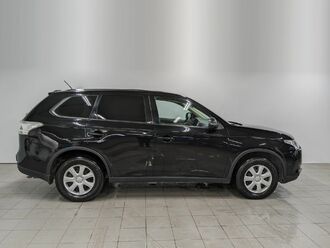 фото Mitsubishi Outlander III 2014