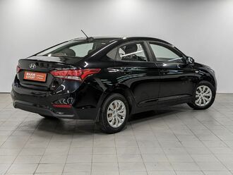 фото Hyundai Solaris II 2017