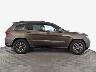 фото Jeep Grand Cherokee IV (WK2) 2021