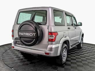 фото УАЗ Patriot 2023