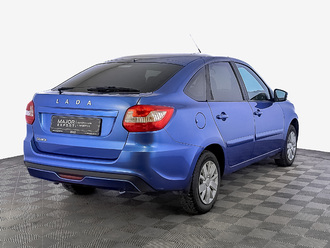 фото Lada Granta II 2020