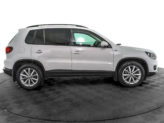 фото Volkswagen Tiguan I 2016