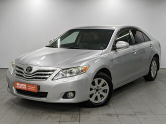 фото Toyota Camry VI 2011