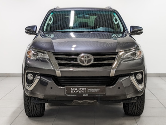 фото Toyota Fortuner II 2020