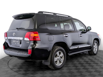 фото Toyota Land Cruiser 200 2012