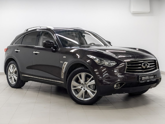 фото Infiniti QX70 2015