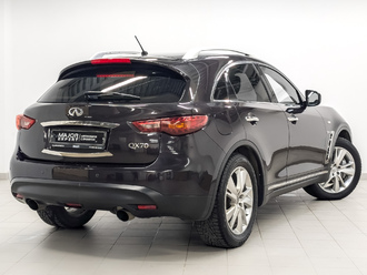 фото Infiniti QX70 2015