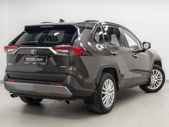 фото Toyota RAV 4 V 2020