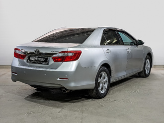 фото Toyota Camry VII 2013