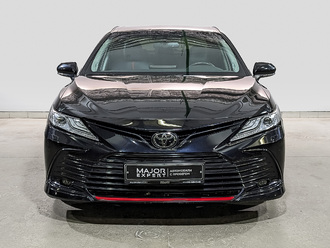 фото Toyota Camry VIII 2021