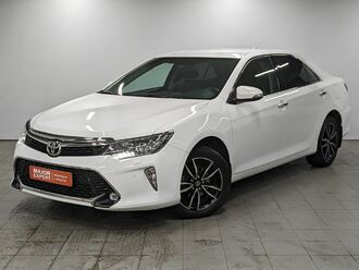 фото Toyota Camry VII 2017