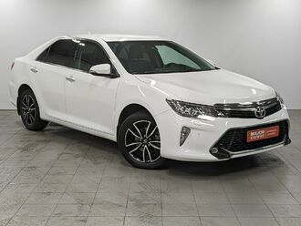 фото Toyota Camry VII 2017