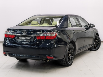 фото Toyota Camry VII 2016