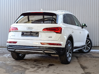 фото Audi Q5 (B9) 2022