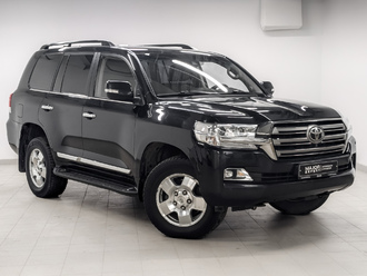 фото Toyota Land Cruiser 200 2016