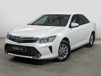 фото Toyota Camry VII 2014