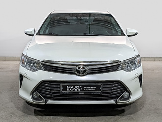 фото Toyota Camry VII 2014