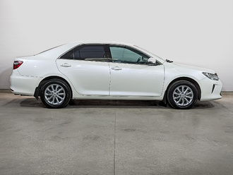 фото Toyota Camry VII 2014