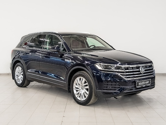 фото Volkswagen Touareg III 2018