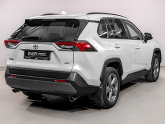 фото Toyota RAV 4 V 2020