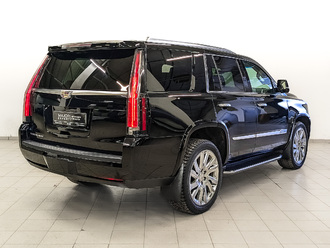 фото Cadillac Escalade IV (GMT K2XL) 2018