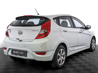 фото Hyundai Solaris I 2013