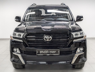 фото Toyota Land Cruiser 200 2016