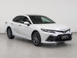 фото Toyota Camry VIII 2023